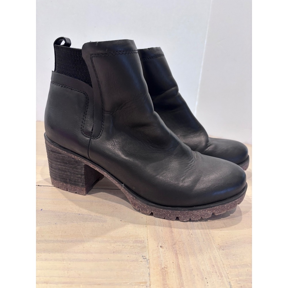 Korks Ankle Boots Womens 9.5M Black Lug Sole Block Heel Pull On KR0009509 CBWE22